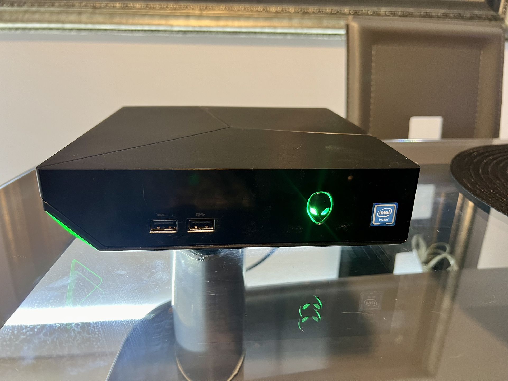 Alienware Alpha R2 Mini Gaming Pc