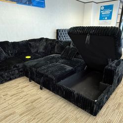 New Sectional Sofa, Pullout Sleeper, Including Free Delivery Pay Upon Arrival
