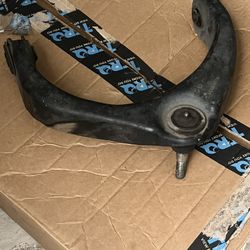 Driver side upper control arms( 2006 Ram 1500) OEM