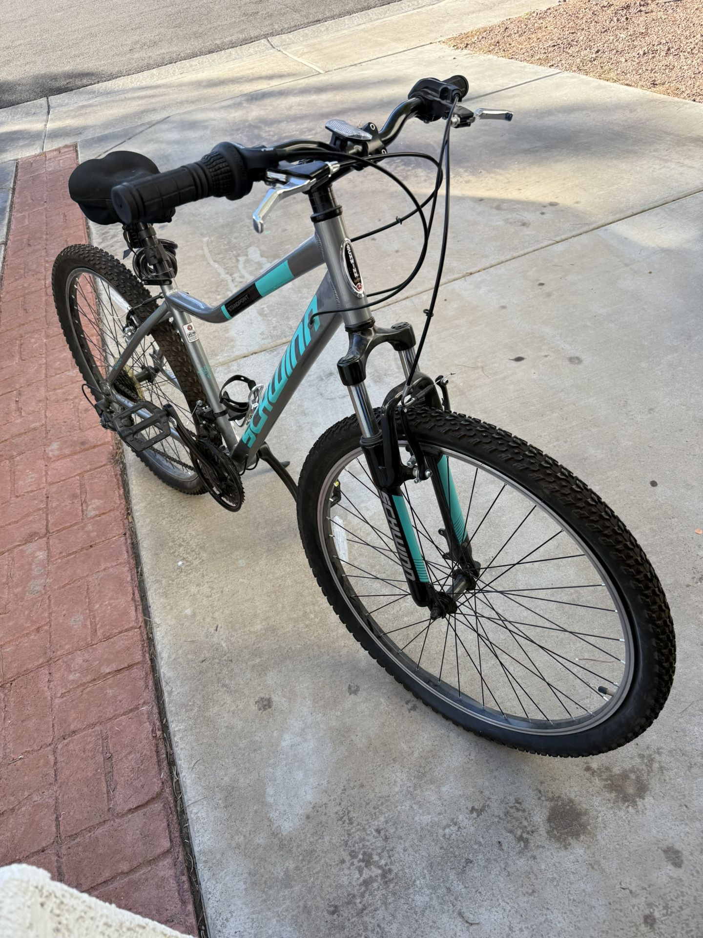 Schwinn women’s mountain bikes