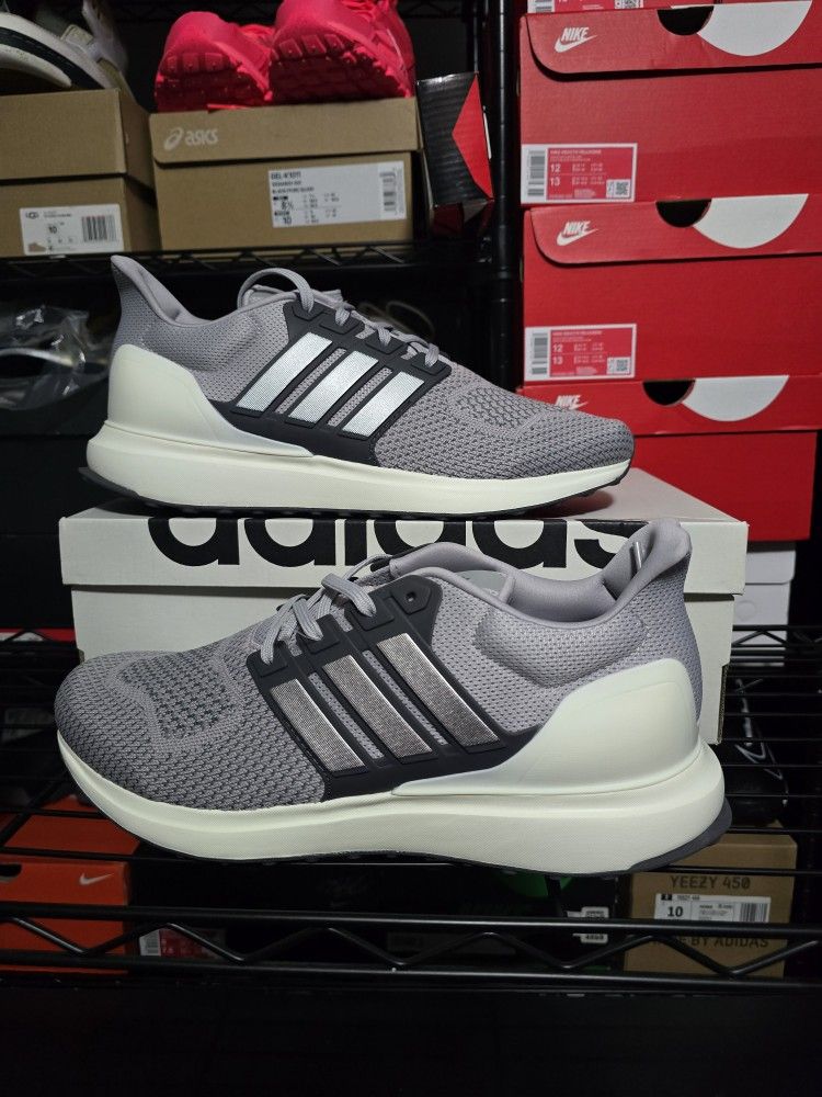 Adidas UBounce DNA Size
11.5