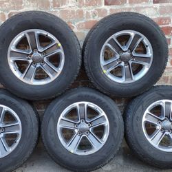 SET DE RINES CON LLANTAS PARA JEEP WRANGLER, SAHARA , GRAND CHEROKEE, & DURANGO 
