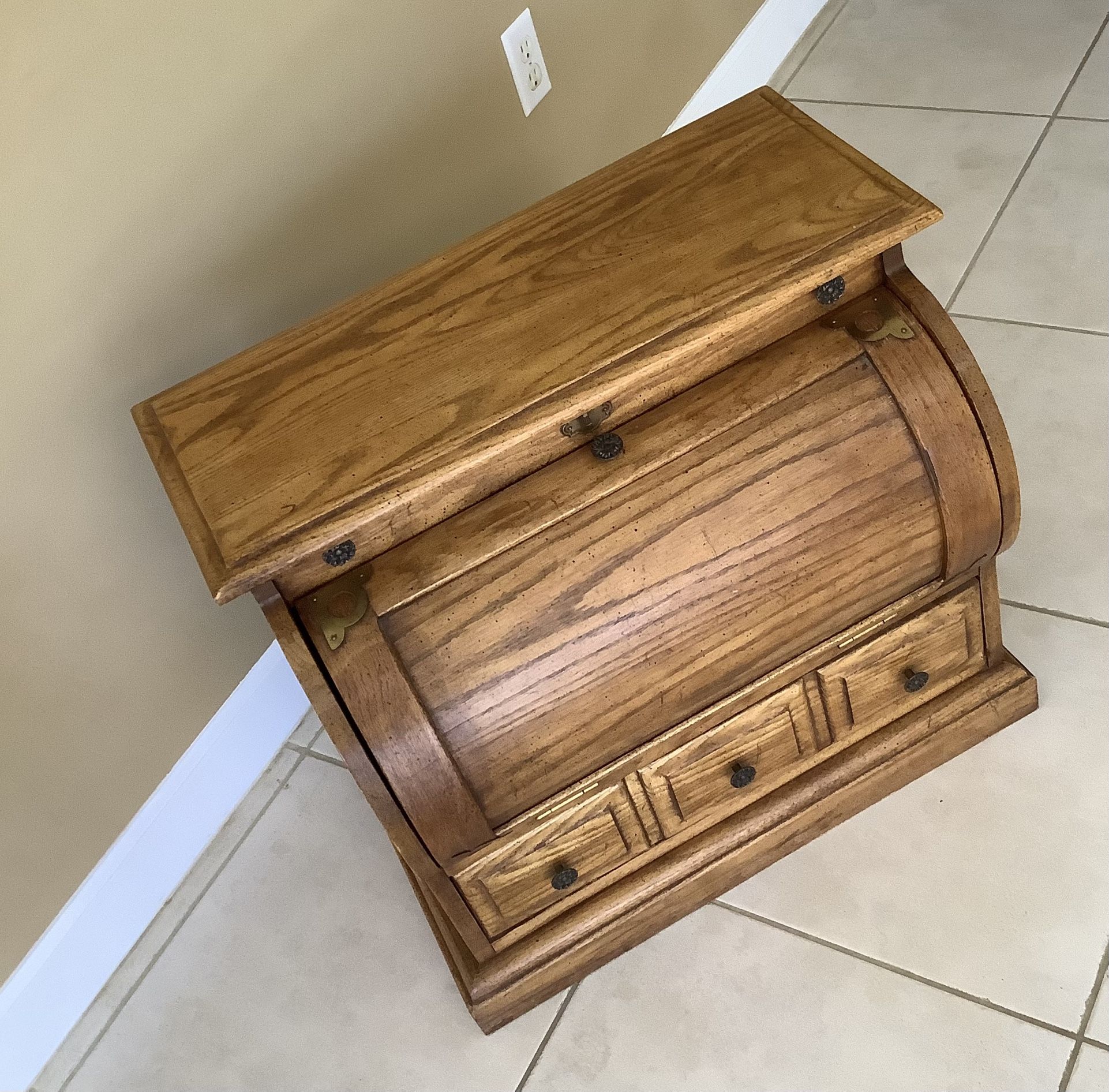 Vintage Oak Cabinet / Side Table / Accent Table / Nightstand / Chest