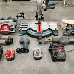 Bosh Battery Powered Tools W/2 Batteries Package Deal! $225 Obo!