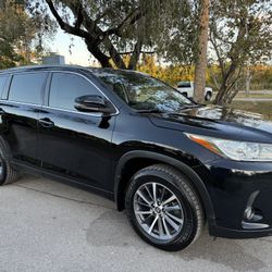 2017 Toyota Highlander