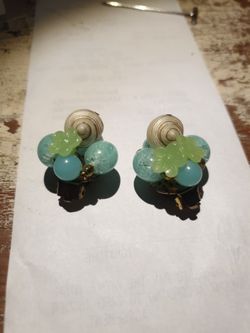 Vintage Crackel Baby Blue Stone Beaded With Seashell And Light Green Flower Clip On Germany W? 