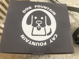 2.4 Gallon XL Pet Water Fountain NEW