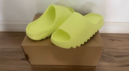 2022 adidas Yeezy Slides 'Glow Green' Size 9 & 10