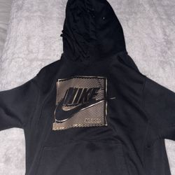 nike hoodie