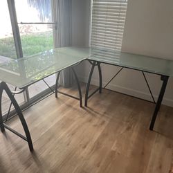 Glass L Shap Table