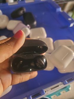 Empty Cases Or 1 Piece Inside
