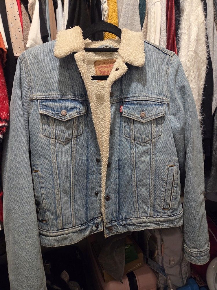 Levi's Denim Trucker Jacket (Size S)