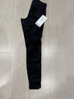 Lulu Lemon Women’s Leggings New !!!! High Rise 