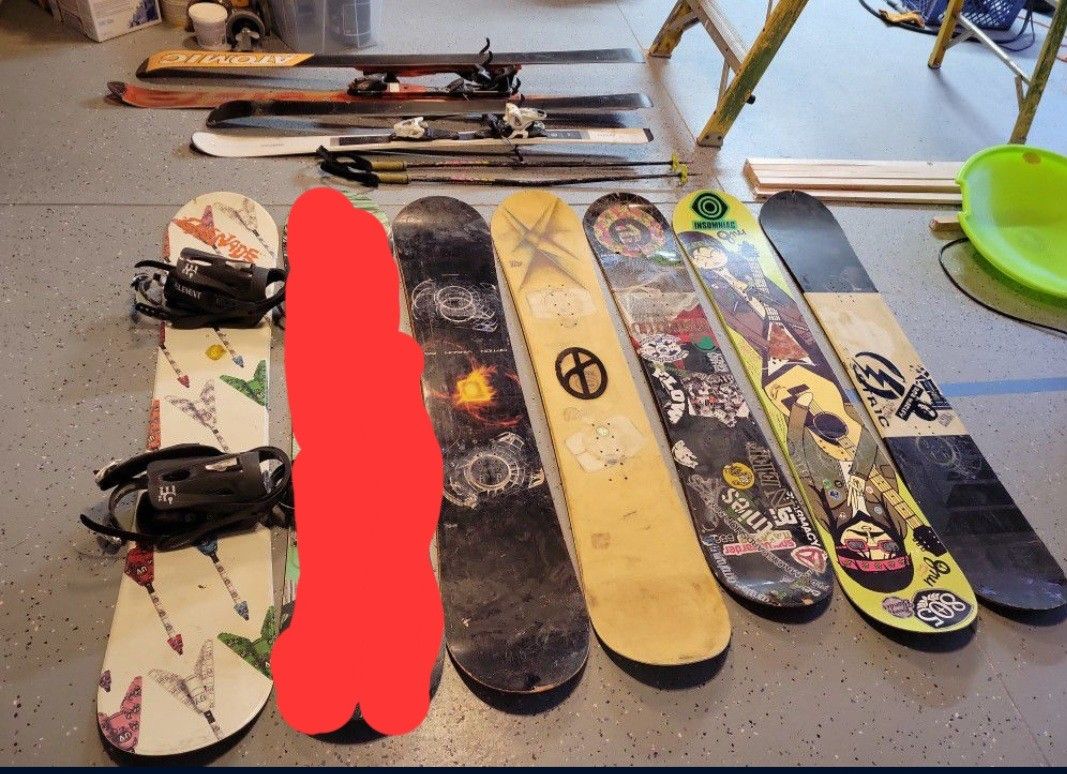 Snowboards, Bindings & Skis