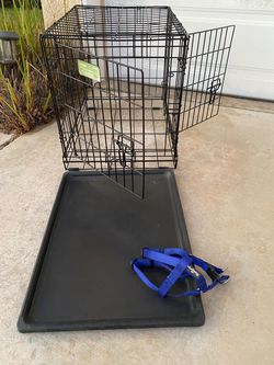 MEDIUM DOG KENNEL, TWO-DOOR, WITH HARNESS BY BLUEBERRY