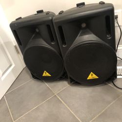 12 Inches  Behringer Power Speaker 