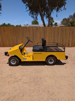 Taylor Dunn R380 Utility Cart