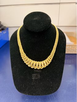 10Karat Gold Necklace for sale!