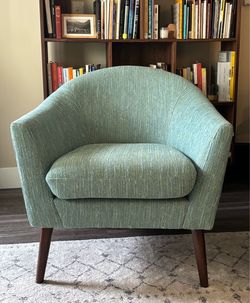 Accent chair