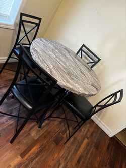 Dinning table set