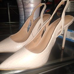 Express Heels