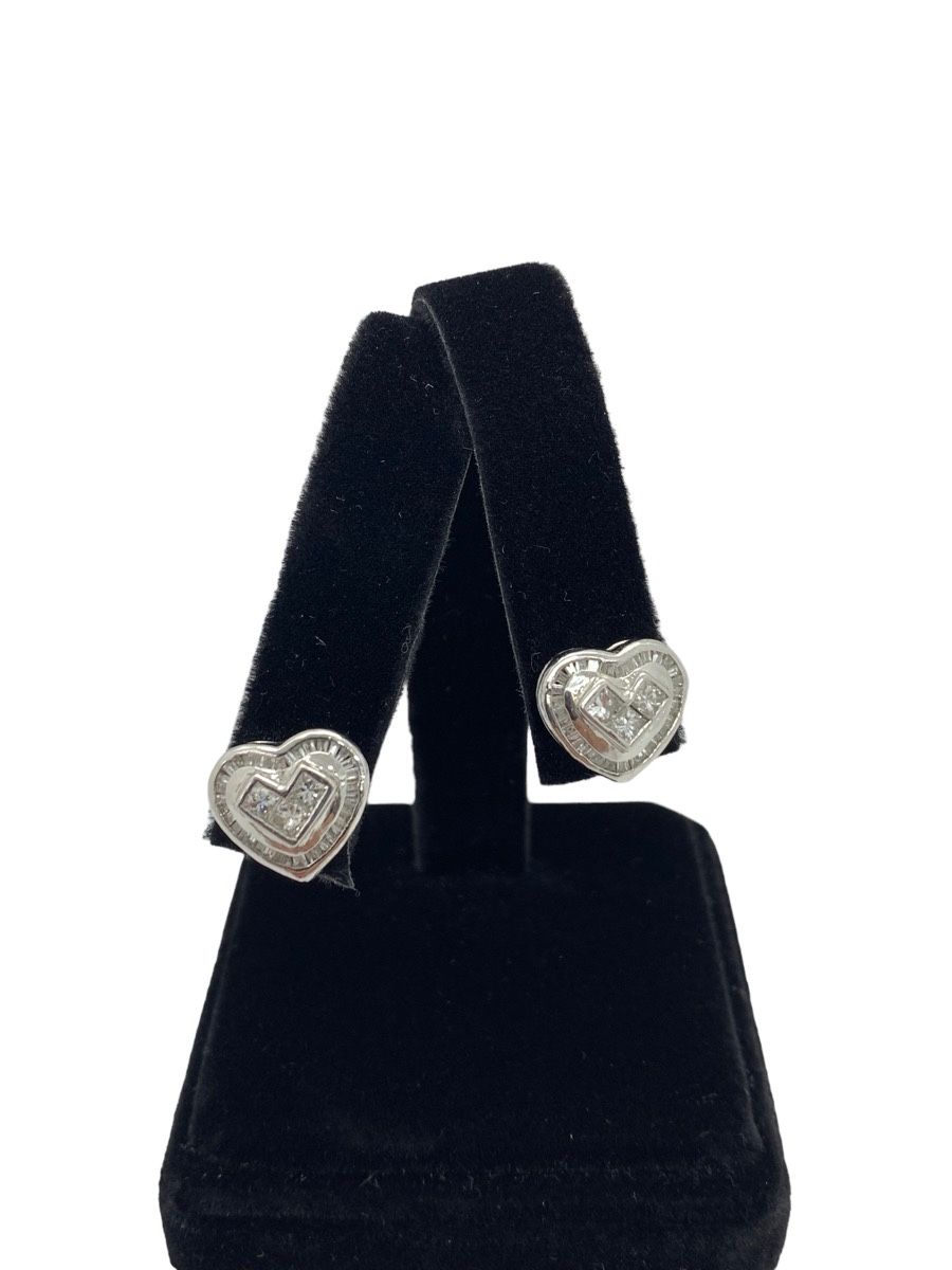 14K White Gold Diamond Heart Earrings 1.1 CTW / 4.8 Grams