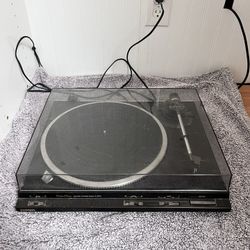 Technics Vintage Record Player SL-DD33