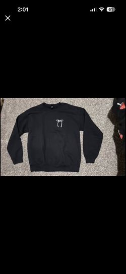 Women’s Black Bow Crewneck Sweatshirt Large
