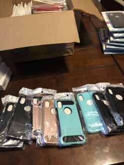 Resellers 9 iPhone X cases