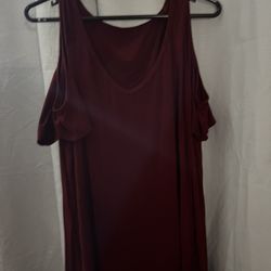 Women’s 2X Dark Red Cold Shoulder Top