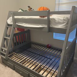 Forster Grove Gray Twin/Full Bunk Bed