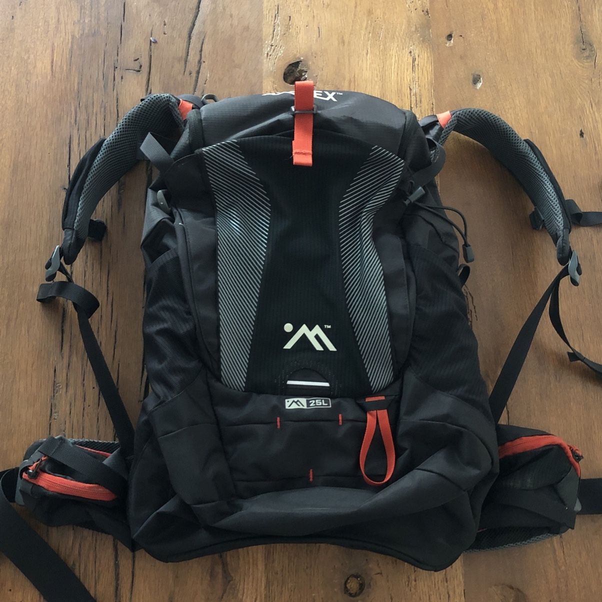 osprey daylite junior Kids Jr Disponible 100% recycled main body Fila Backpacks, Bags & Color:Silver Whiting - SRW