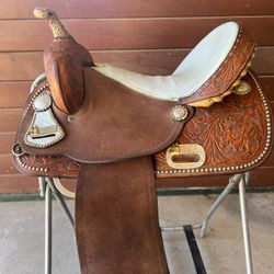 TexTan Barrel Saddle