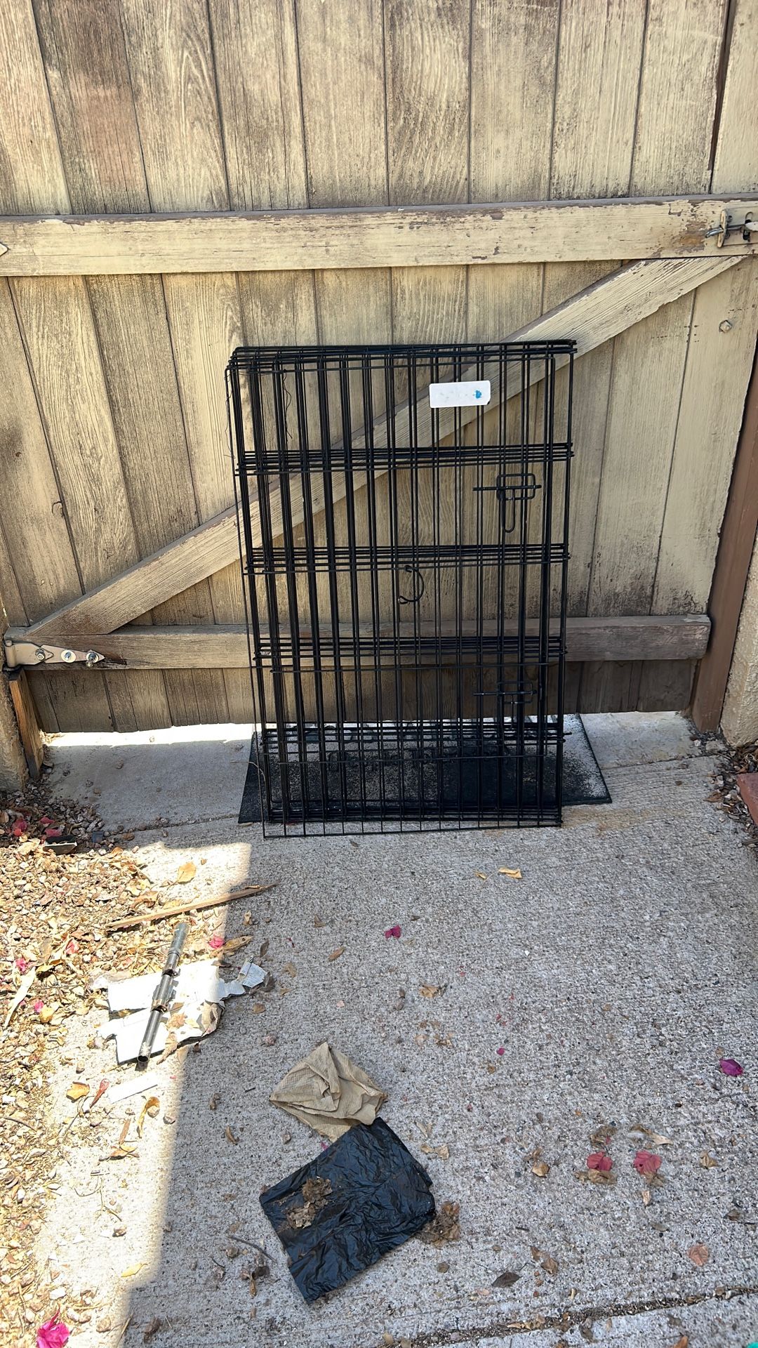 Dog Wire Kennel 22. X. 36