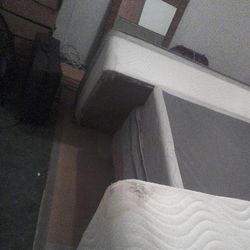 Twin Bed N Matress
