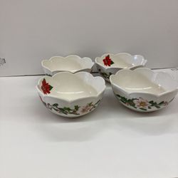 Set De 4 Platos Ondos Navideños Princess House