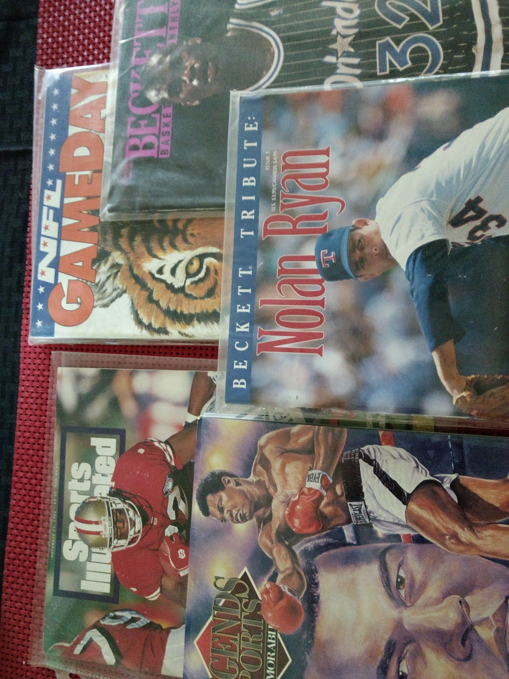 Old Sports magazines
