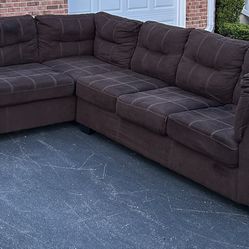 Dark Brown Sectional Couch Set 