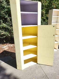 Corner cabinet - FREE