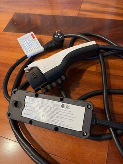 NEE20-CC102 type 3R OEM EV charging cable Hyundai Kia Ioniq 5 Niro