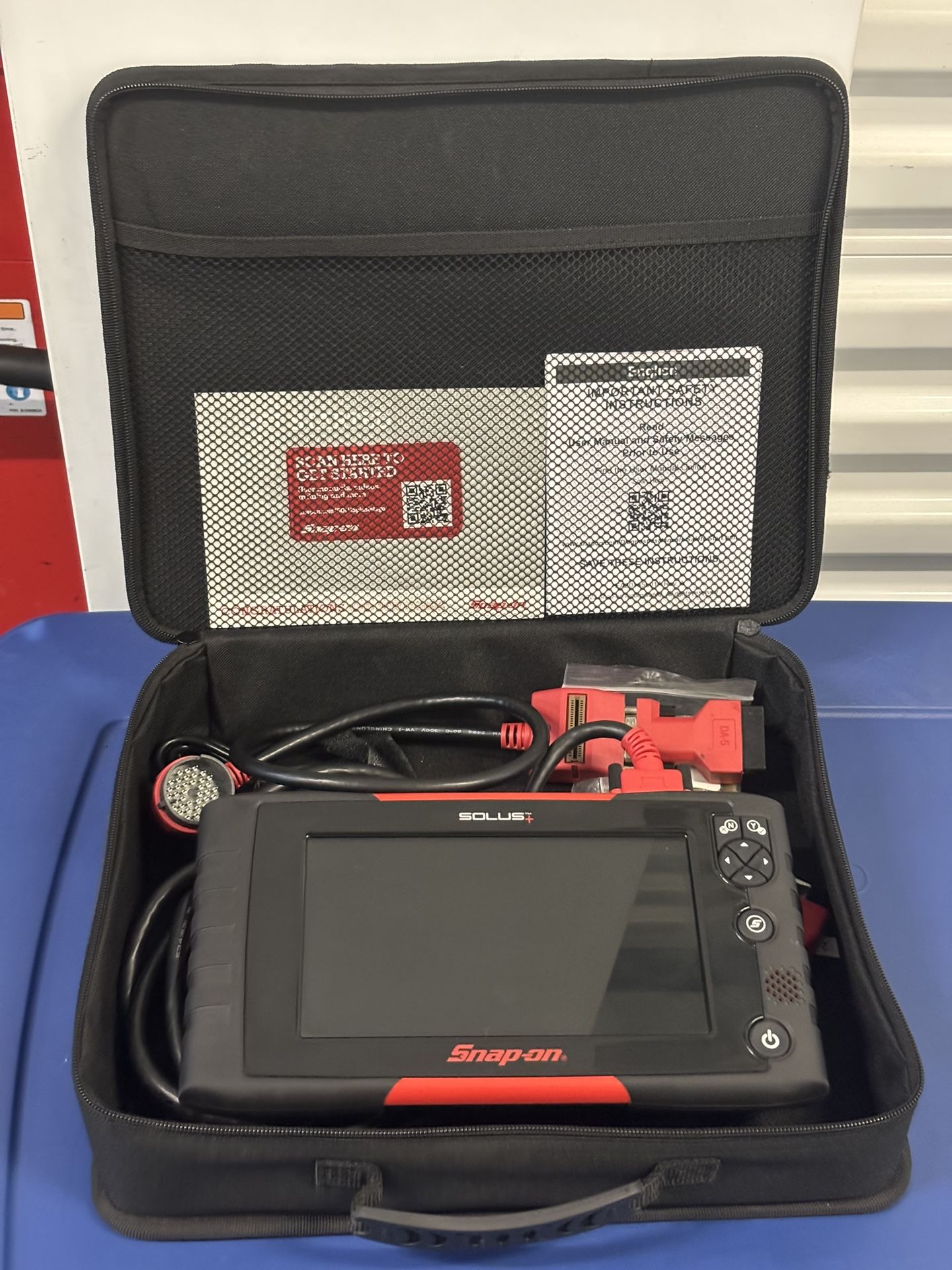 Snap-on Tools EESC337 SOLUS + Plus Automotive 24.4b Scanner mechanic diognostic tool