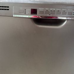 Brand New Dishwasher