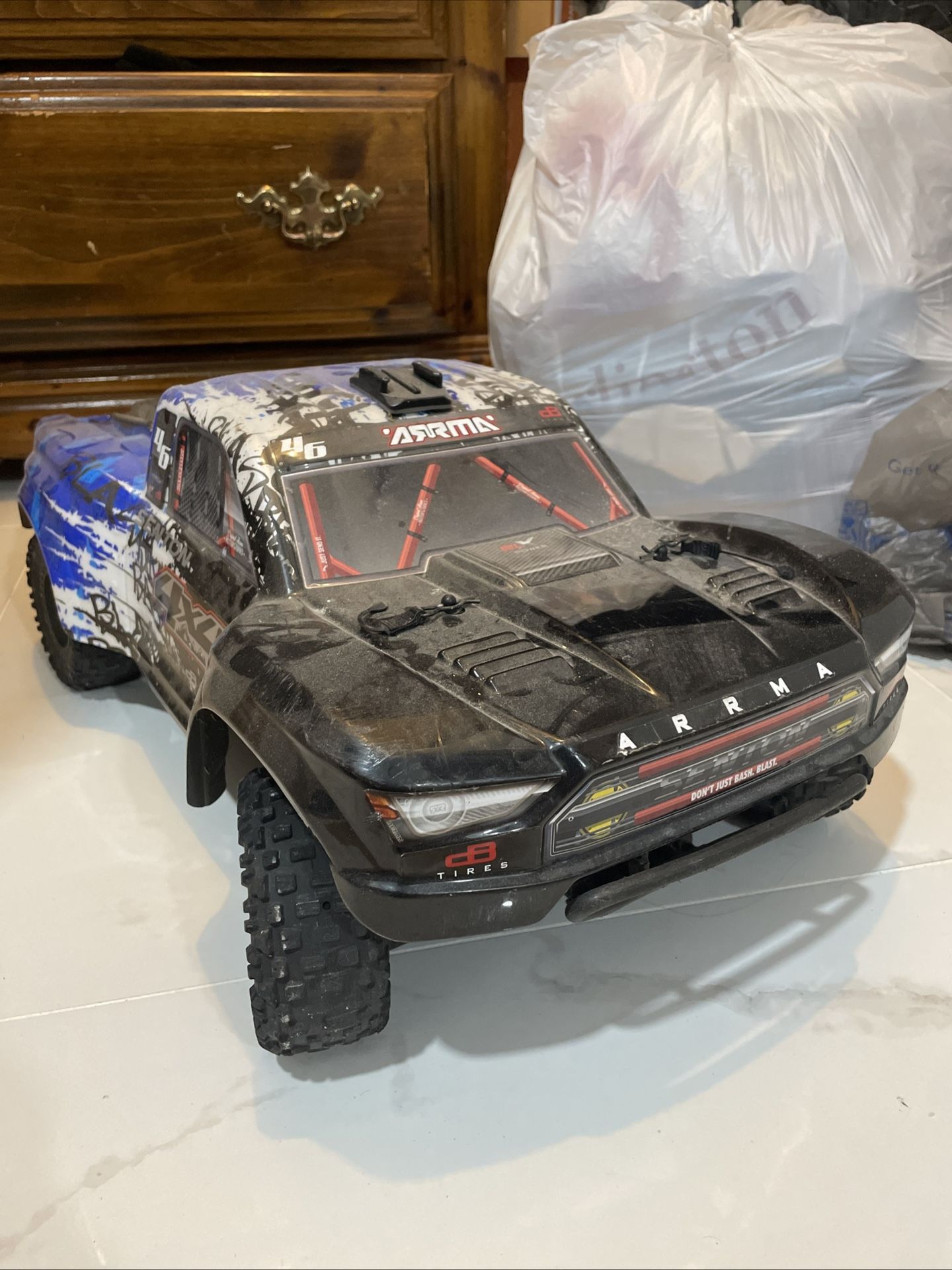 Arrma Senton 3s