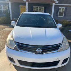2011 Nissan Versa