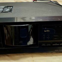PIONEER PD-F908 WITH REMOTE