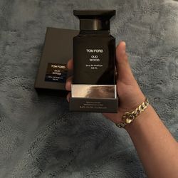 Tom ford oud wood