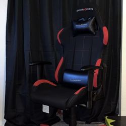 Dxracer Gaming Chair