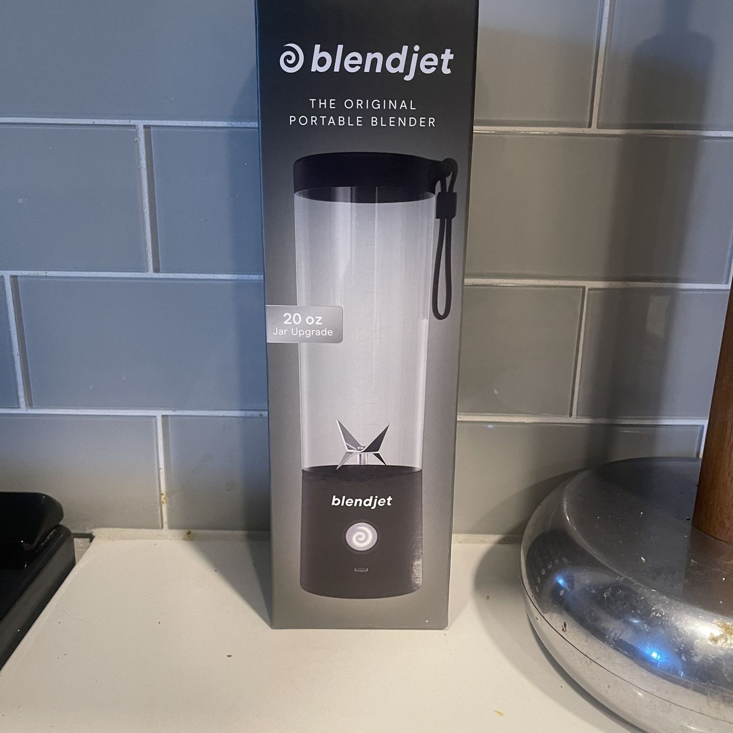 BlendJet 2, the Original Portable Blender, 20 oz, Black 