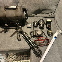 Cannon 6D Camera Plus Accessories and Bag