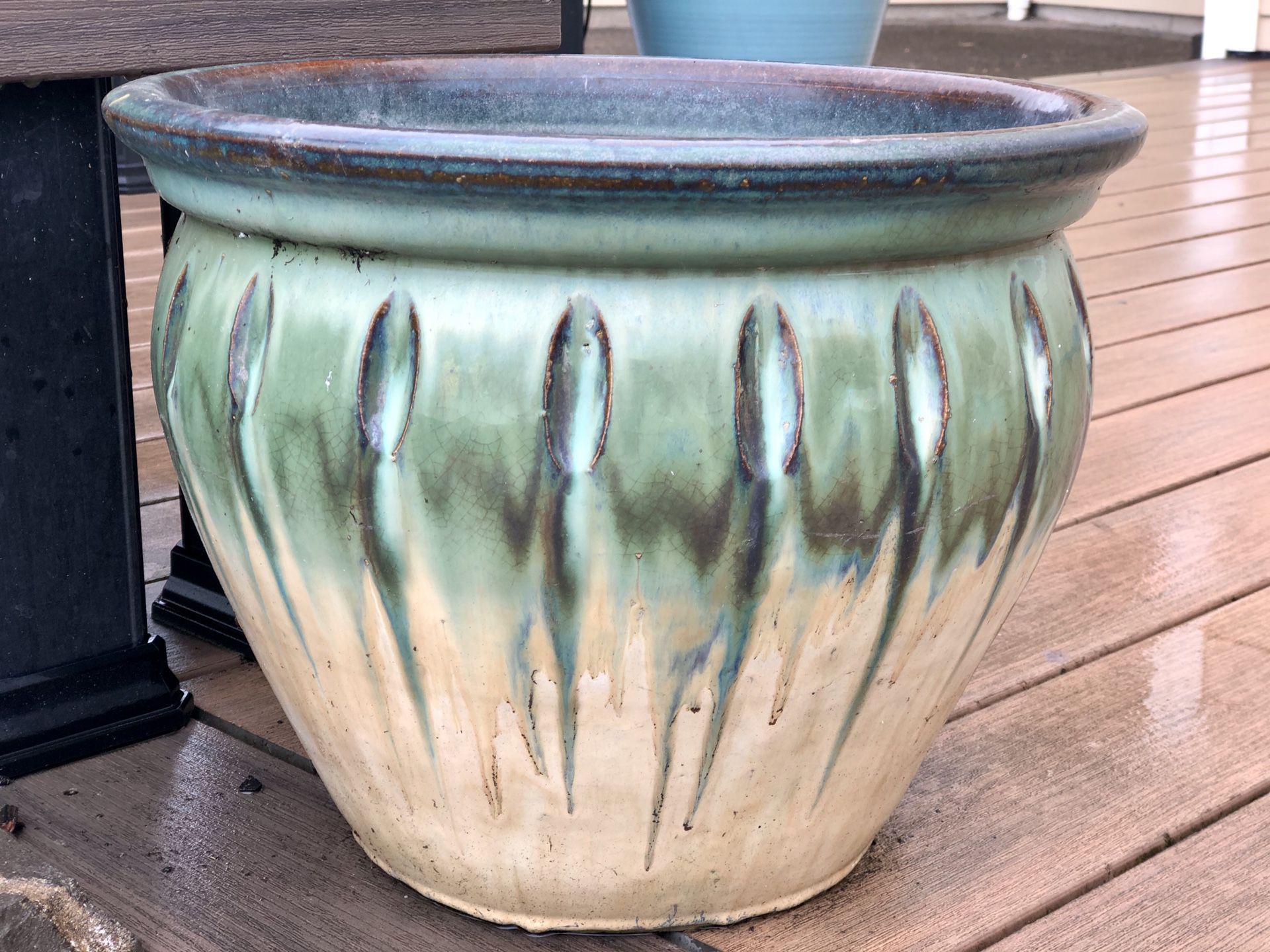 Elegant Ceramic 12x15” Flower Pot